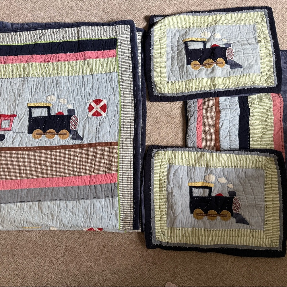 Pottery Barn Kids Train Bedding Set - Multicolor